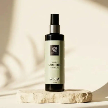 Natural Skin Tonic Fragrance Free – Ett återfuktande och parfymfritt ansiktsvatten perfekt för känslig hud.