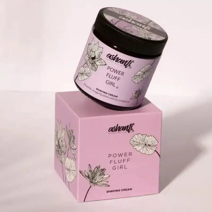 Power Fluff Girl – Lyxig Rakcreme & Exfoliering – Health & Beauty > Personal Care > Shaving & Grooming > Shaving Cream | FaceTAN