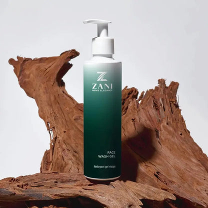 Zani Organic ingredienser – Berikad med lugnande Aloe Vera och vårdande fruktextrakt för skonsam rengöring.